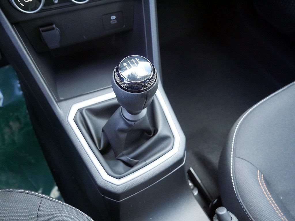 Fahrzeugabbildung Dacia Sandero Stepway Expression TCe 90