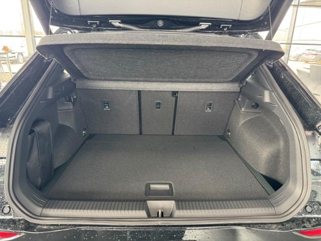 Volkswagen T-Roc 1.5 eTSI R-Line Navi AHK Kamera ACC SitzHZ