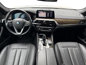 BMW 520 - 11
