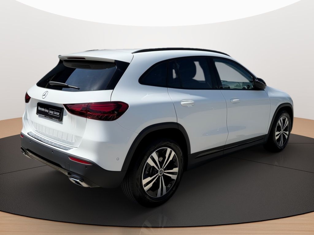 Mercedes-Benz GLA 180 - Bild 7