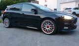 Ford Focus ST MK3 / 8x Bereifung / - Ford Focus ST MK3 Gebrauchtwagen