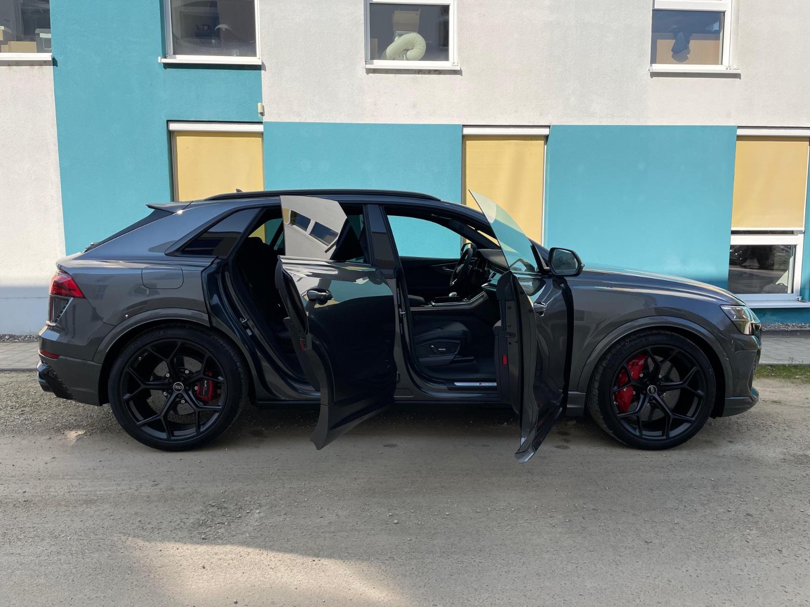 Audi RSQ8 PERFORMANCE/VOLL/KERAMIK/23/DESIGNPAKET ROT