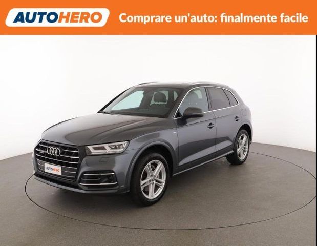 AUDI AUDI Q5 2.0 TFSI quattro S tronic Business