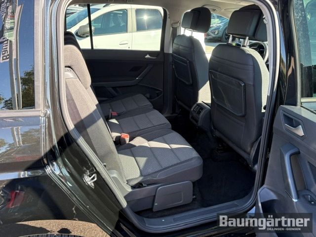 Fahrzeugabbildung Volkswagen Touran Comfortline 1.5 TSI DSG Kamera/PDC/Sitzh.