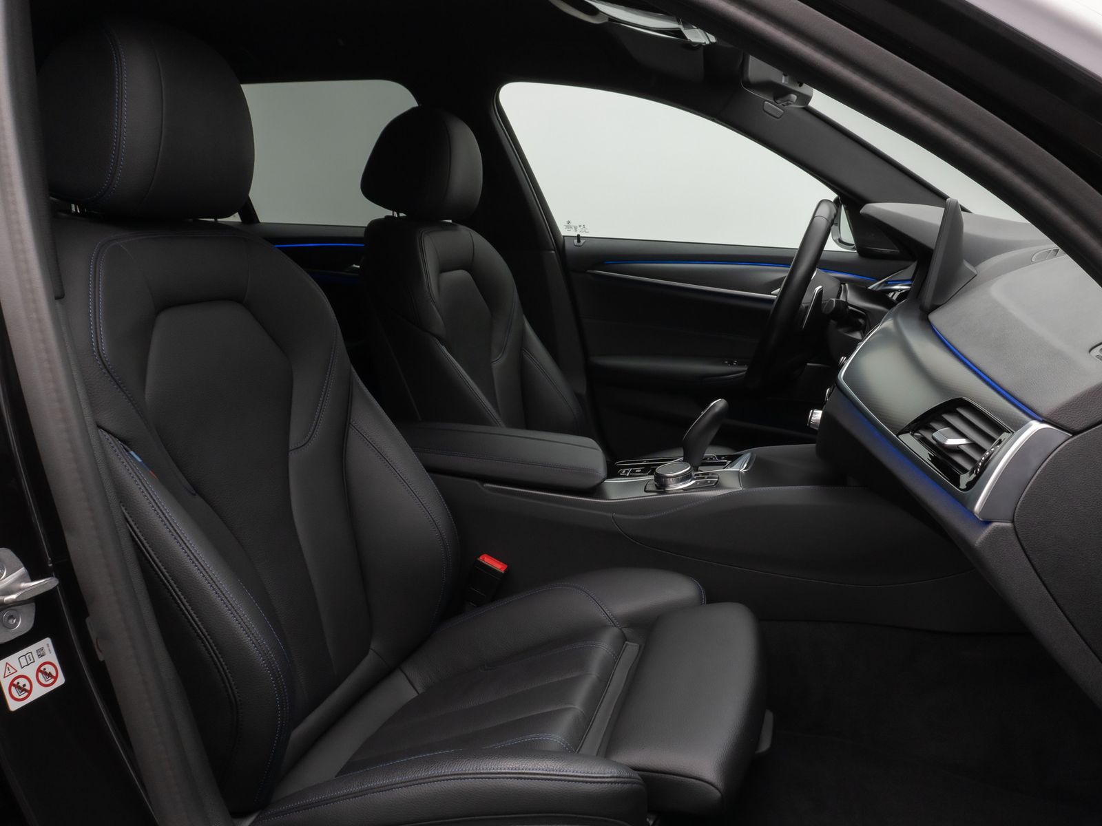 Fahrzeugabbildung BMW 540d xD M Sport Kamera Laser HUD DAB H/K Komfort