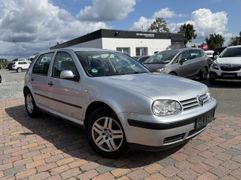 VW Golf