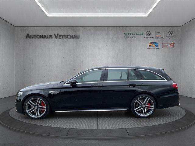 E Klasse E 63 S AMG 4Matic Bluetooth Navi LED