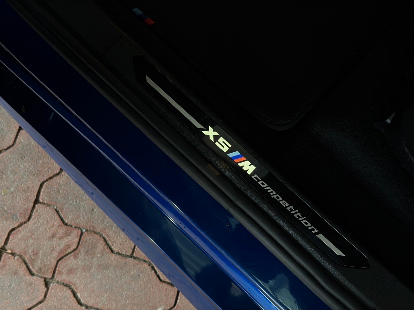 Fahrzeugabbildung BMW X5 M Competition HUD/Pano/B&W/Massage