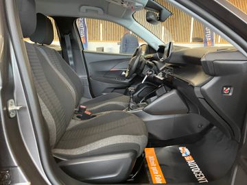 MYAUTOCENTER – Gebraucht- und Jahreswagen mit Werkstattservice in Pfaffenhofen Peugeot 2008 Active *Klima*Kamera*Navi*Bluetooth*DAB+*