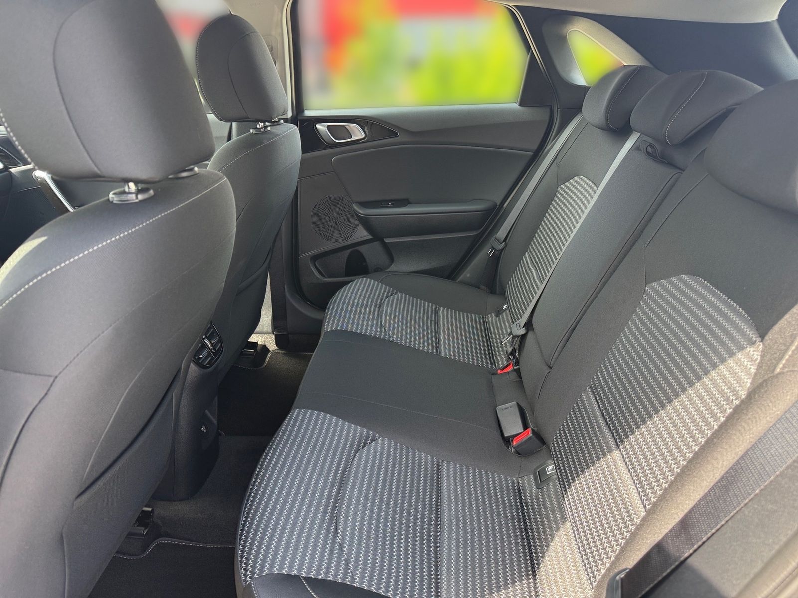 Fahrzeugabbildung Kia Ceed 1.0 T-GDI 100 Ultimate