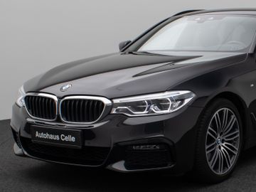 Fahrzeugabbildung BMW 520i Tour M Sport AHK HUD HI-FI  Kamera