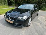 BMW 530d Touring A Luxury Line mit Vollausstattung - BMW Gebrauchtwagen in Kiel