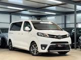 Toyota Proace (Verso) 2,0 4D L1 Family 8SITZ*ACC*UVM! - Toyota Proace (Verso) Gebrauchtwagen