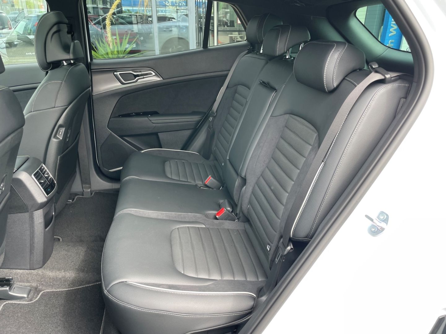 Fahrzeugabbildung Kia Sportage GT-Line Plug-in Hybrid 4WD LED Memory