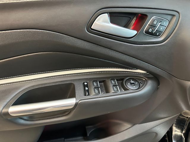 Ford Kuga Vignale *Blind-Spot*Klima*Navi*Xenon*Kamera