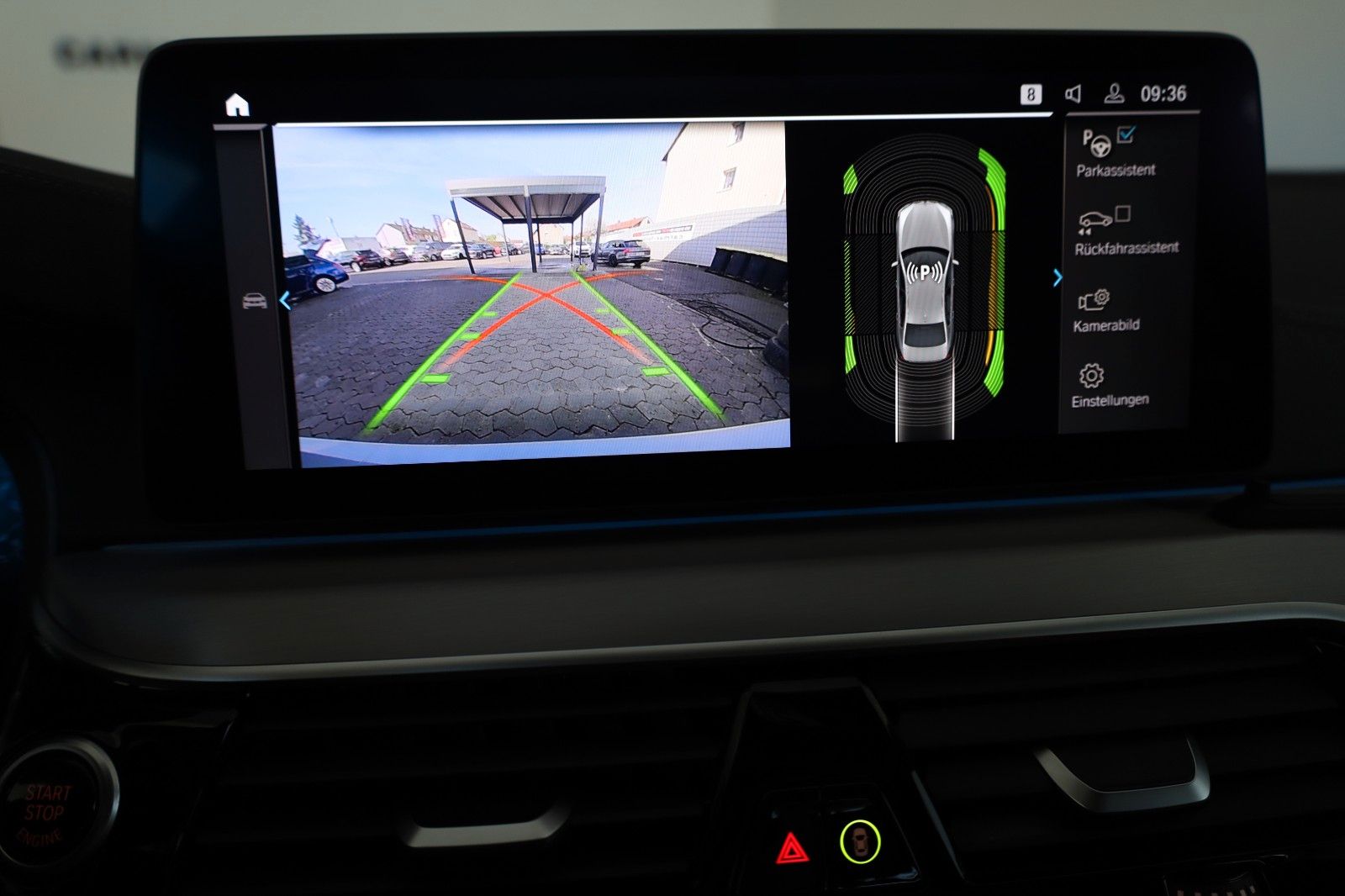 Fahrzeugabbildung BMW 530 e Luxury Line Lim.,Leder,Kamera,HUD,Panorama