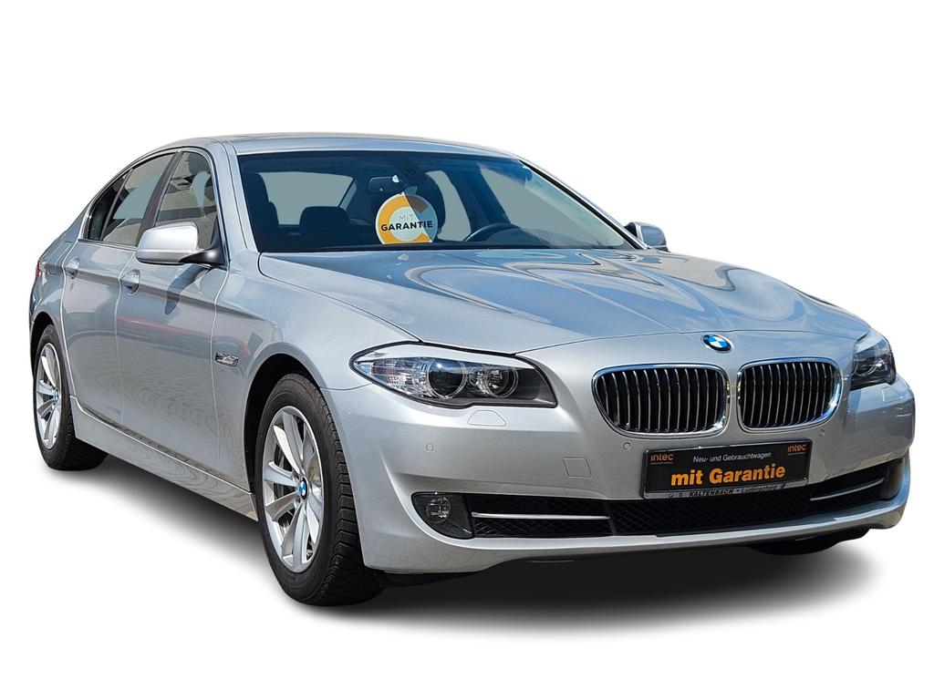 BMW 523