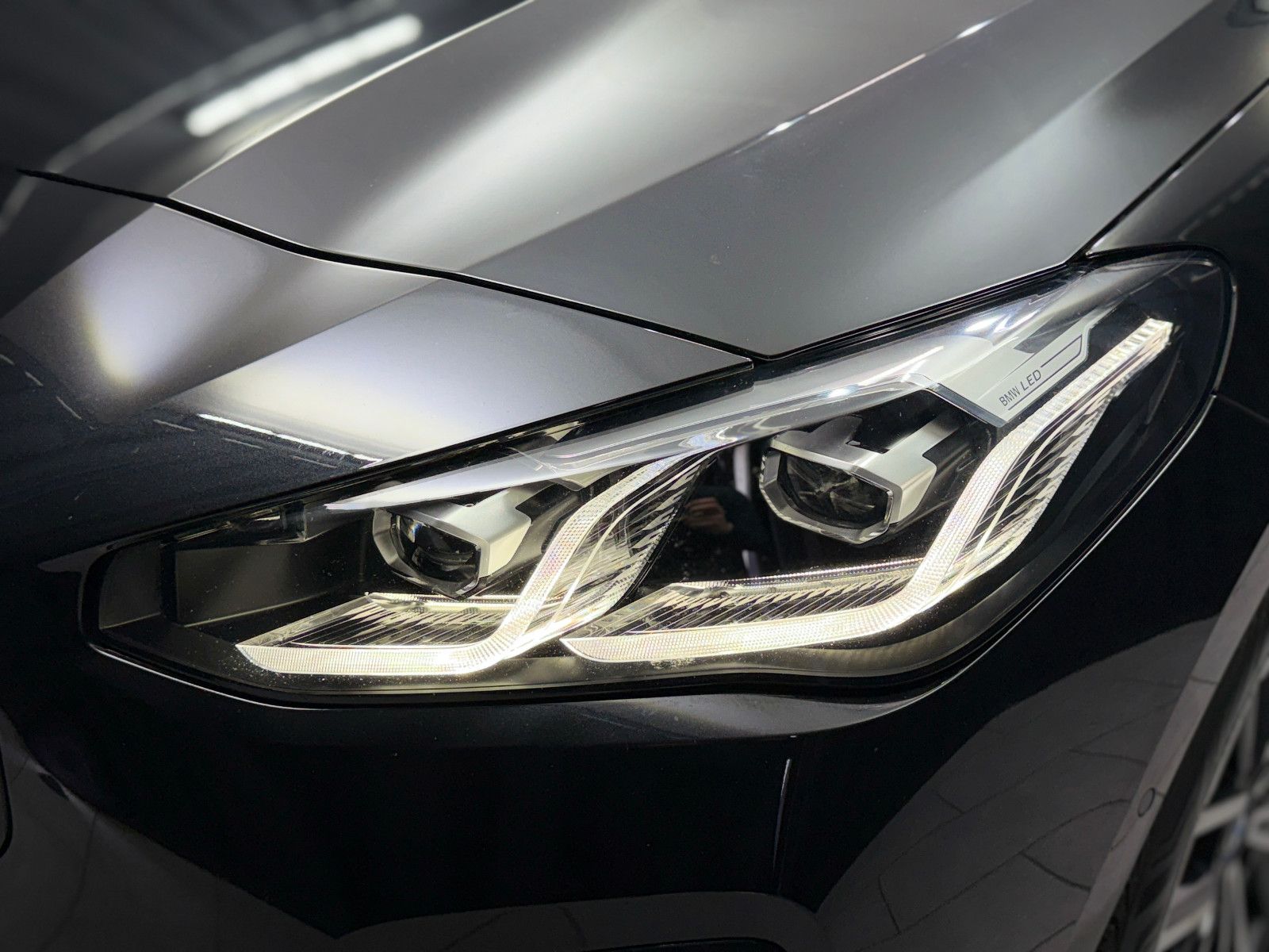 Fahrzeugabbildung BMW 225e Active Tourer xDrive MSport|HIFI|AHK|WIDES