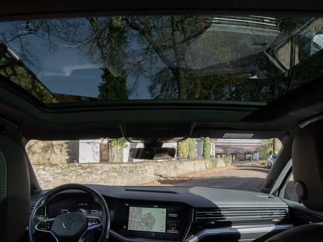 Touareg R 4M. eHybrid Leder AHK KAM HUD Luft