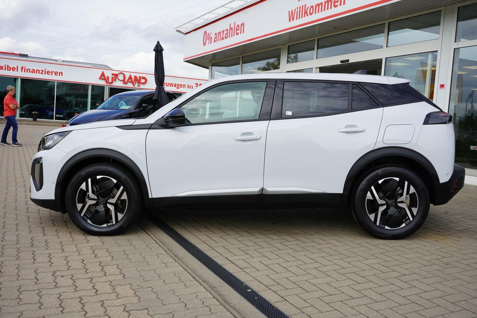 Peugeot 2008 PureTech 145 Aut. LED ACC Navi