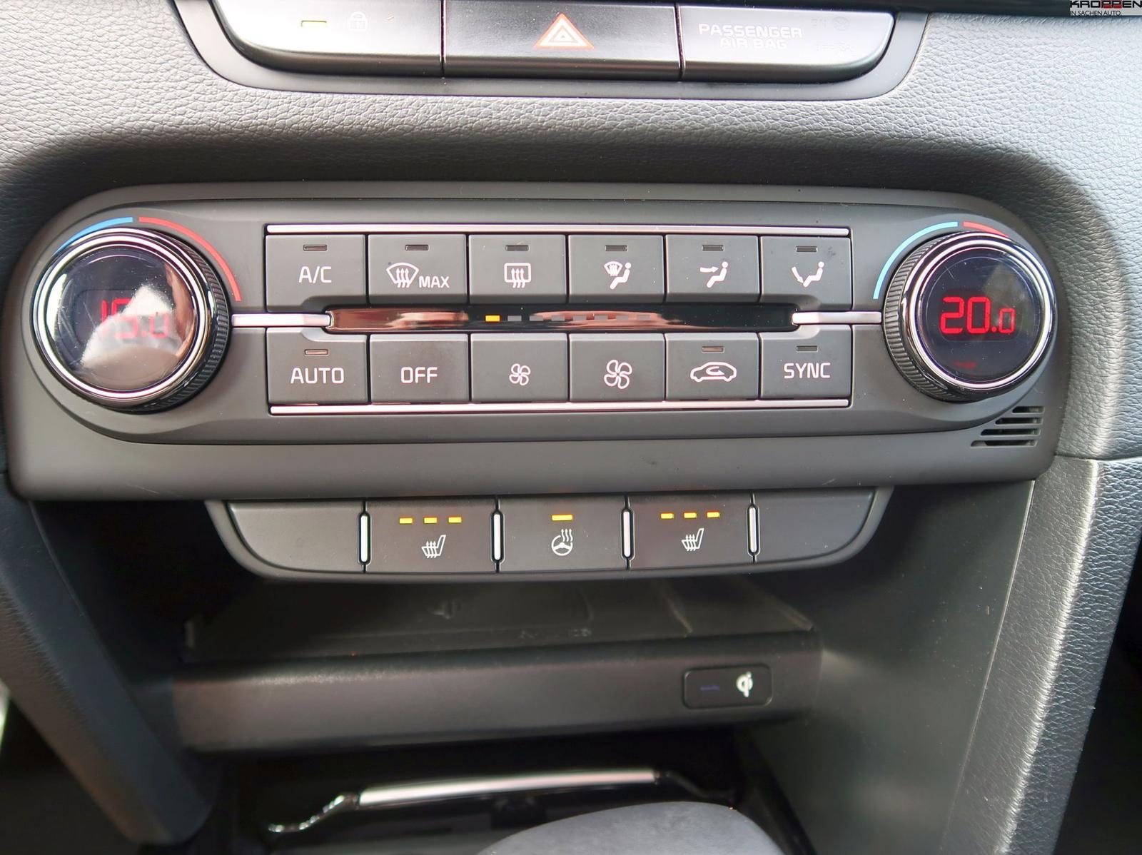 Kia Ceed GT DCT7 Pan.-Dach elektr. Sitz Navi Android