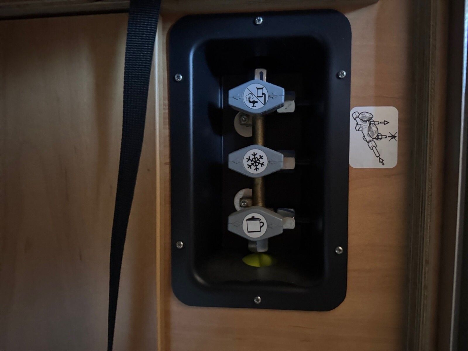 Fahrzeugabbildung Pössl 2Win Plus TV, Solaranlage, Navi