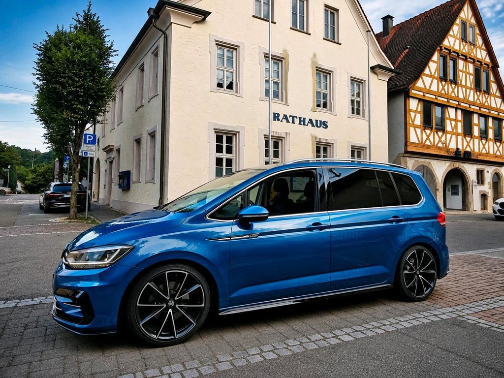Image of Volkswagen Touran