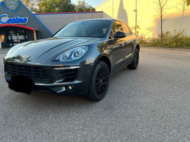 Porsche Macan 2.0 l Pano - TÜV 03/2026