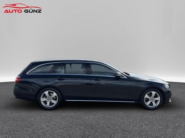 Mercedes E 200 - 8