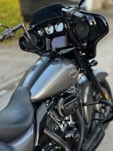 Harley-Davidson Street glide Spezial 