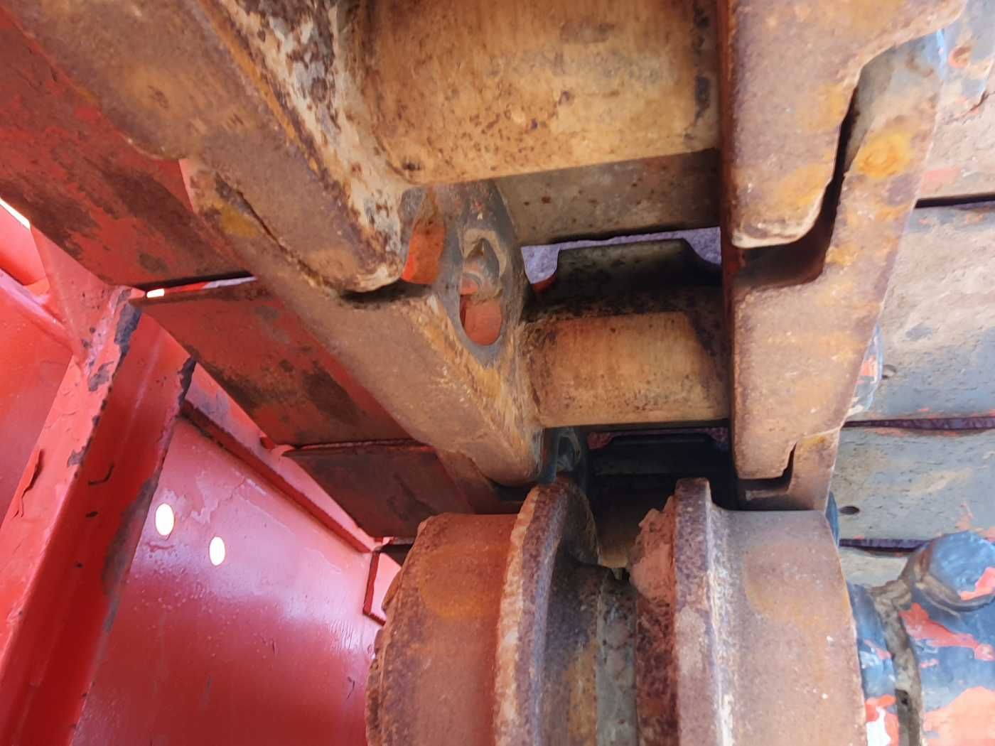 Fahrzeugabbildung CAT 572 E Pipelayer / Rohrleger