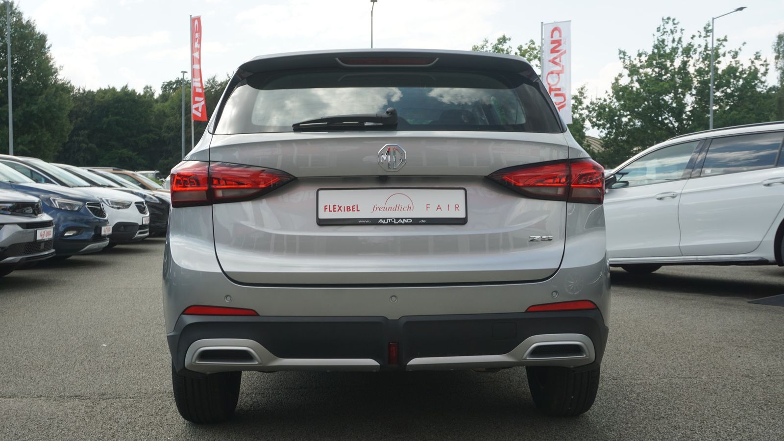 MG ZS
