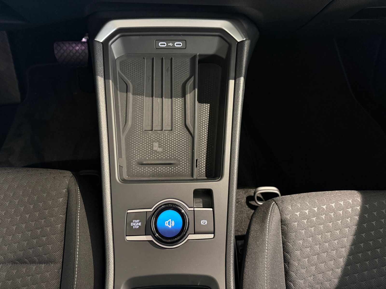 Volkswagen T-Roc - Bild 8