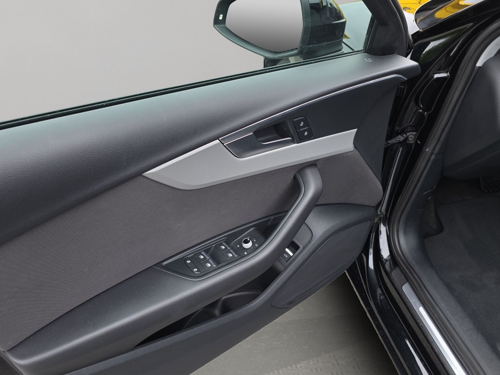 Audi A4 - Bild 13