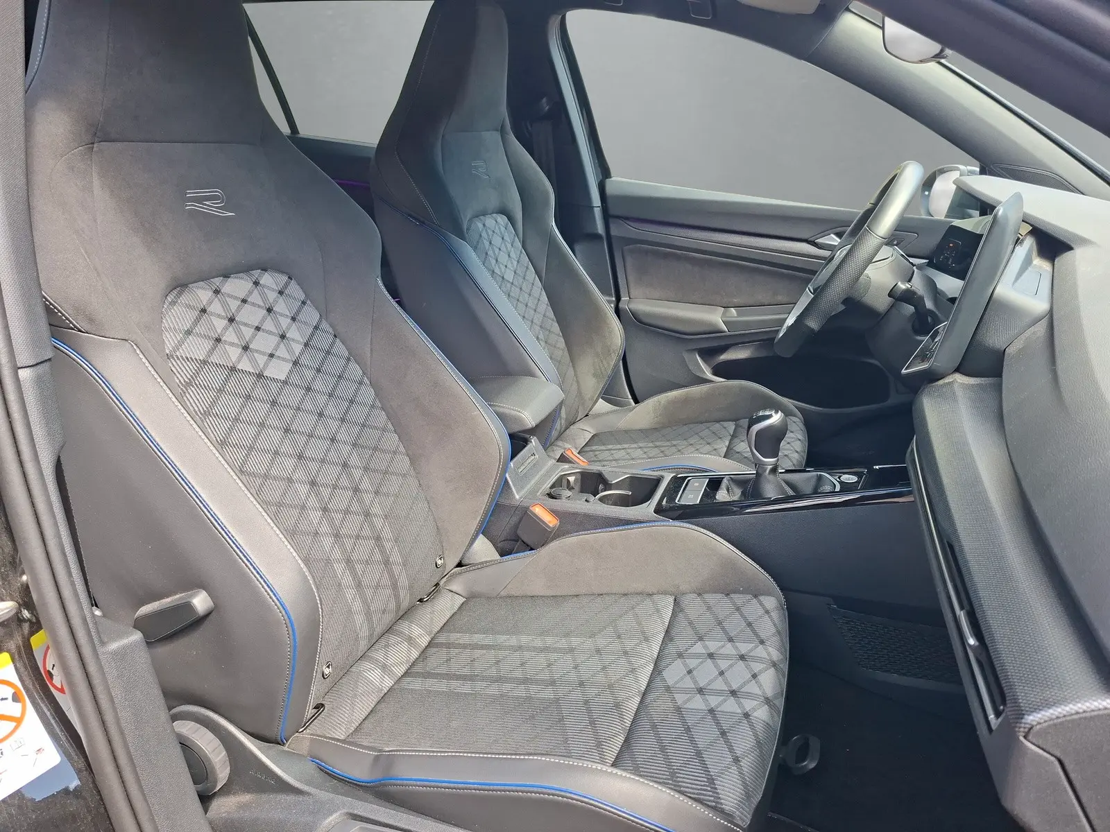 Volkswagen Golf VIII Variant 1.5 TSI R-Line ACC Rf.kamera, миниатюра 7