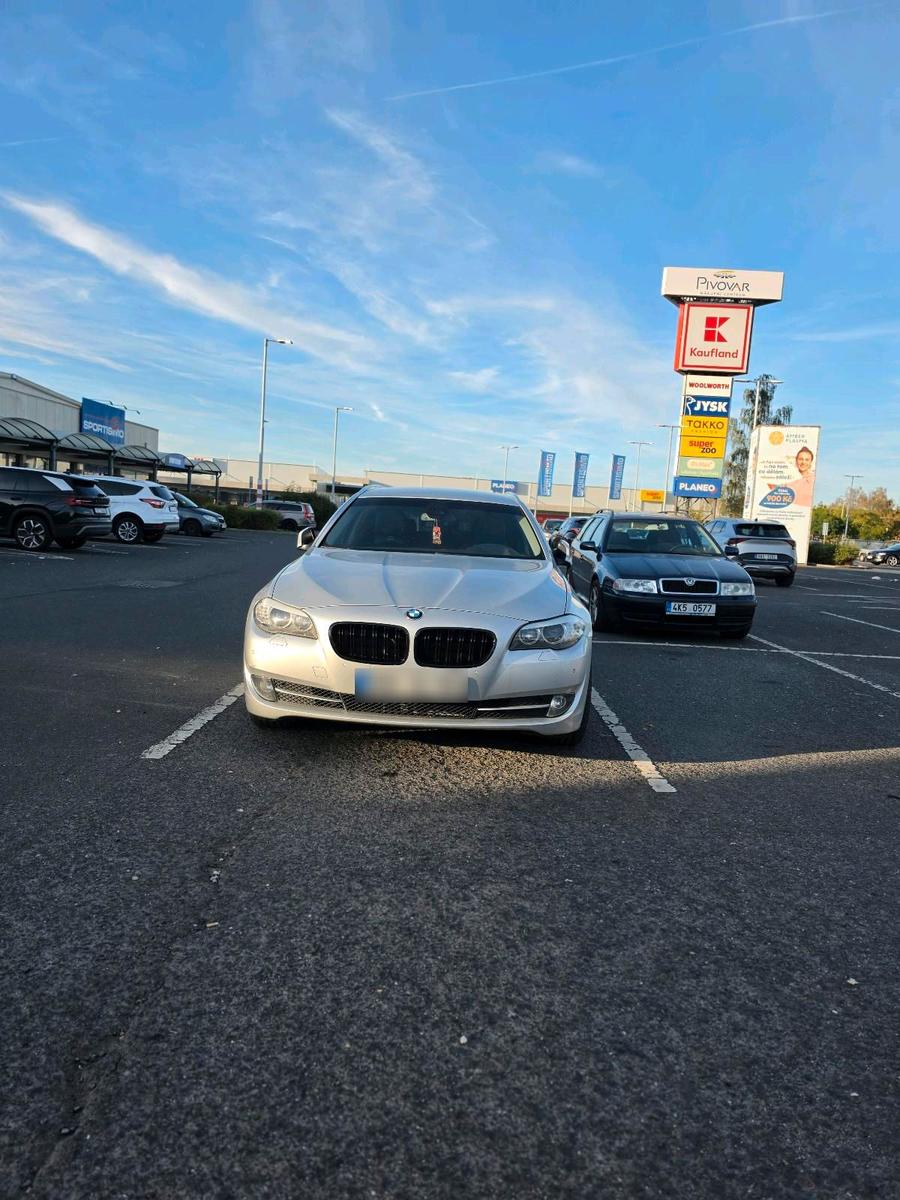 BMW 525