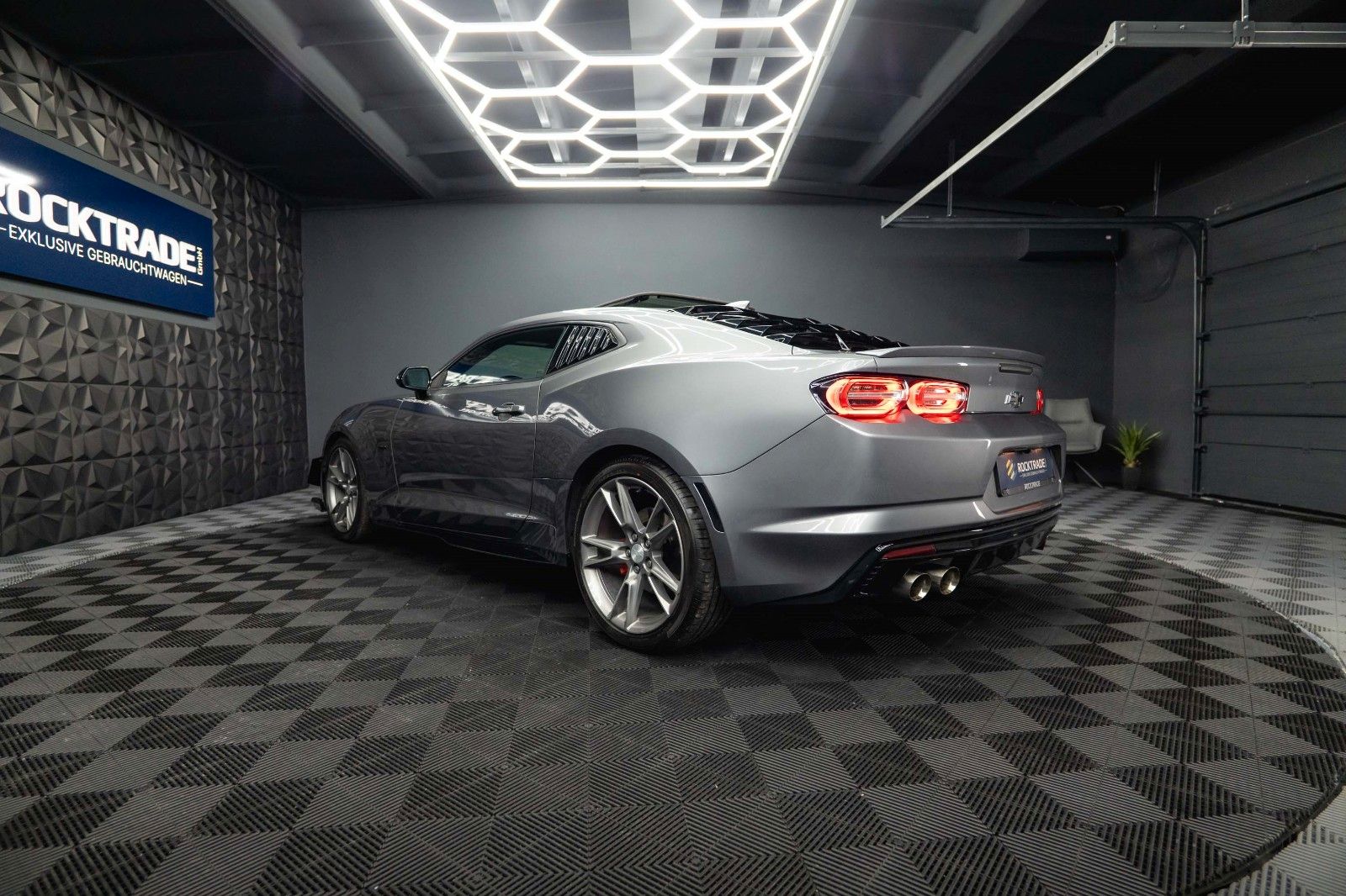 Fahrzeugabbildung Chevrolet Camaro 3.6 V6 Coupe ZL1 Performance *CarPlay*19%