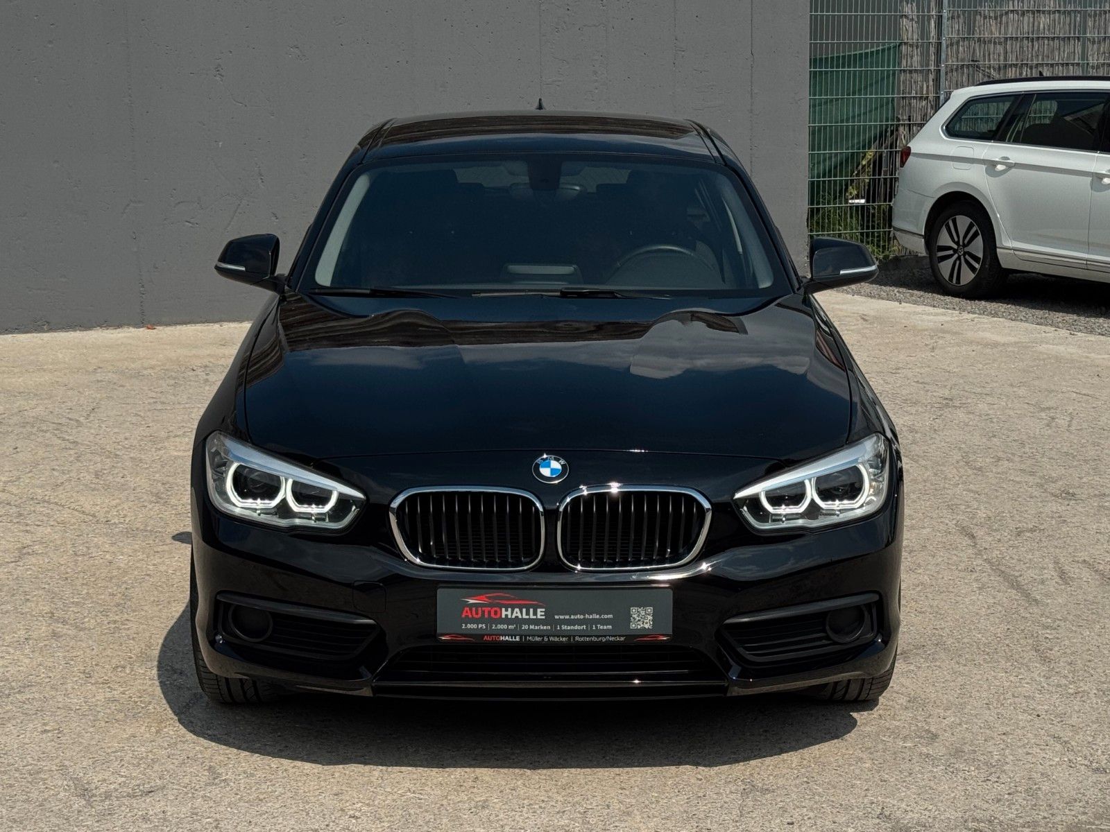 Fahrzeugabbildung BMW 116i F20 Advantage Navi LED PDC SHZ