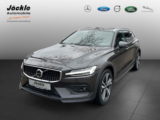 Volvo V60 Cross Country Ultimate AWD