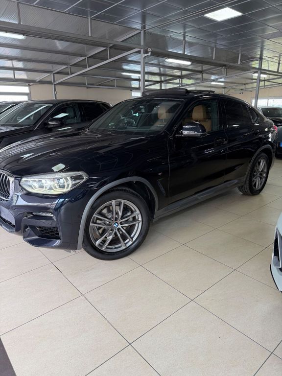 Image of BMW X4