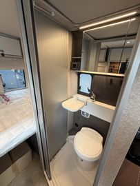 HYMER  ERIBA  HYMERCAR Ayers Rock Fiat Dieselhzg. AHK SOLAR LED Markise