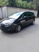 Opel Zafira Tourer 1.4 LPG ecoFLEX Active Active - Opel Zafira Tourer aus 2011