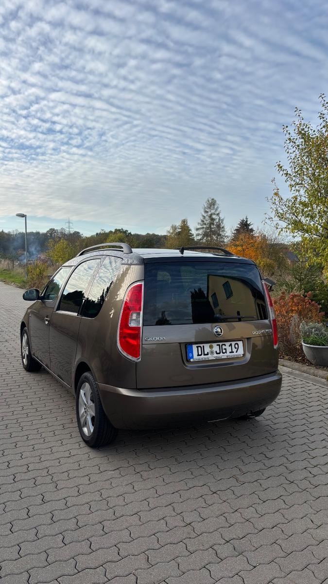 Skoda Roomster 2015 — engine 1.197 cm³, 86 HP (63kW)