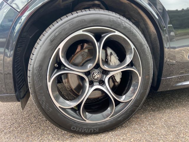ALFA ROMEO Stelvio Veloce Q4