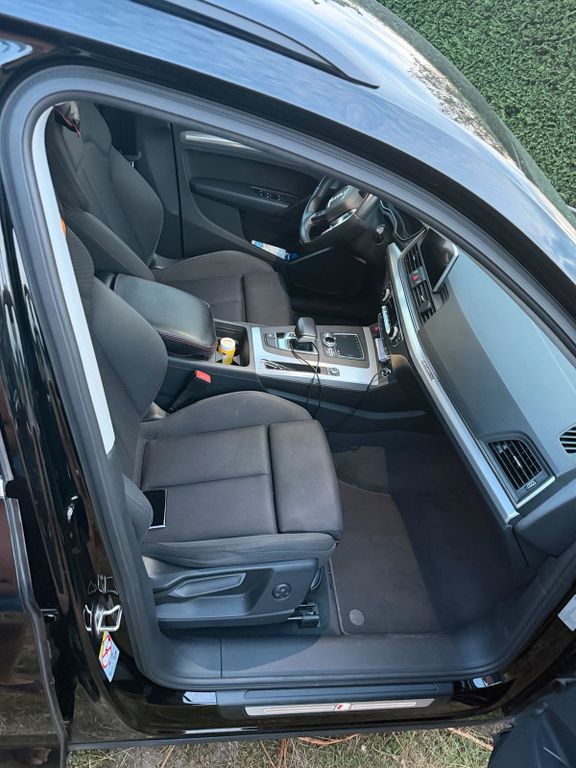 Image of Audi Q5