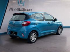 Fahrzeugabbildung Hyundai i10 Select KLIMAANLAGE PDC SITZHEIZUNG TEMPOMAT