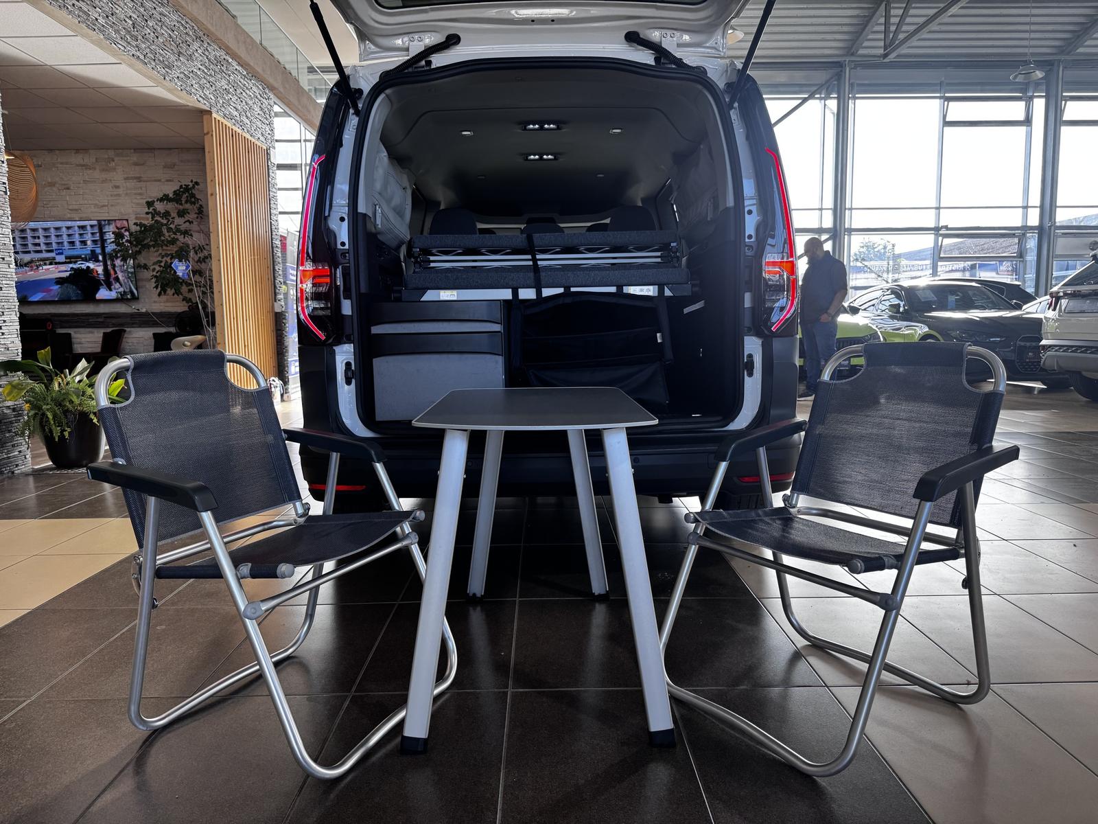 Volkswagen Caddy Maxi California Camper R.Cam Standheizung 