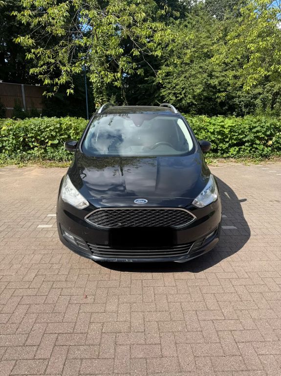 Image of Ford Grand C-Max