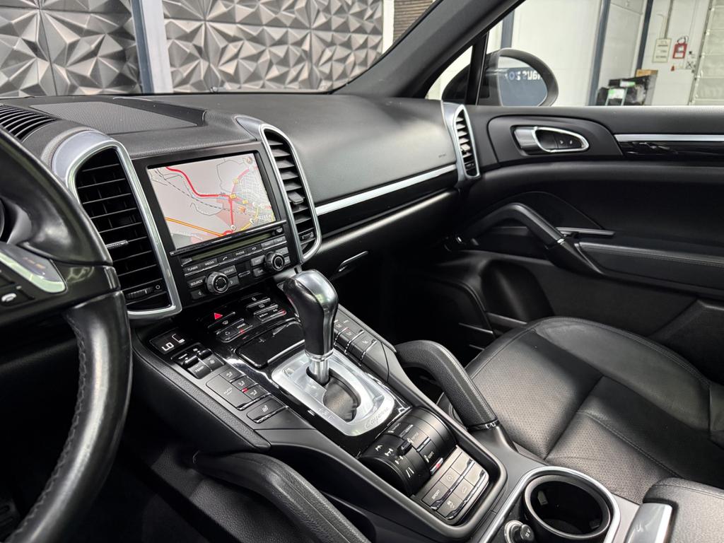 Porsche Cayenne Diesel 3.0 V6, Foto 43 von 50