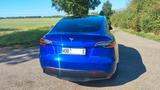 Tesla Model Y Long Range Dual Motor AWD Long Range - blaue Tesla Model Y